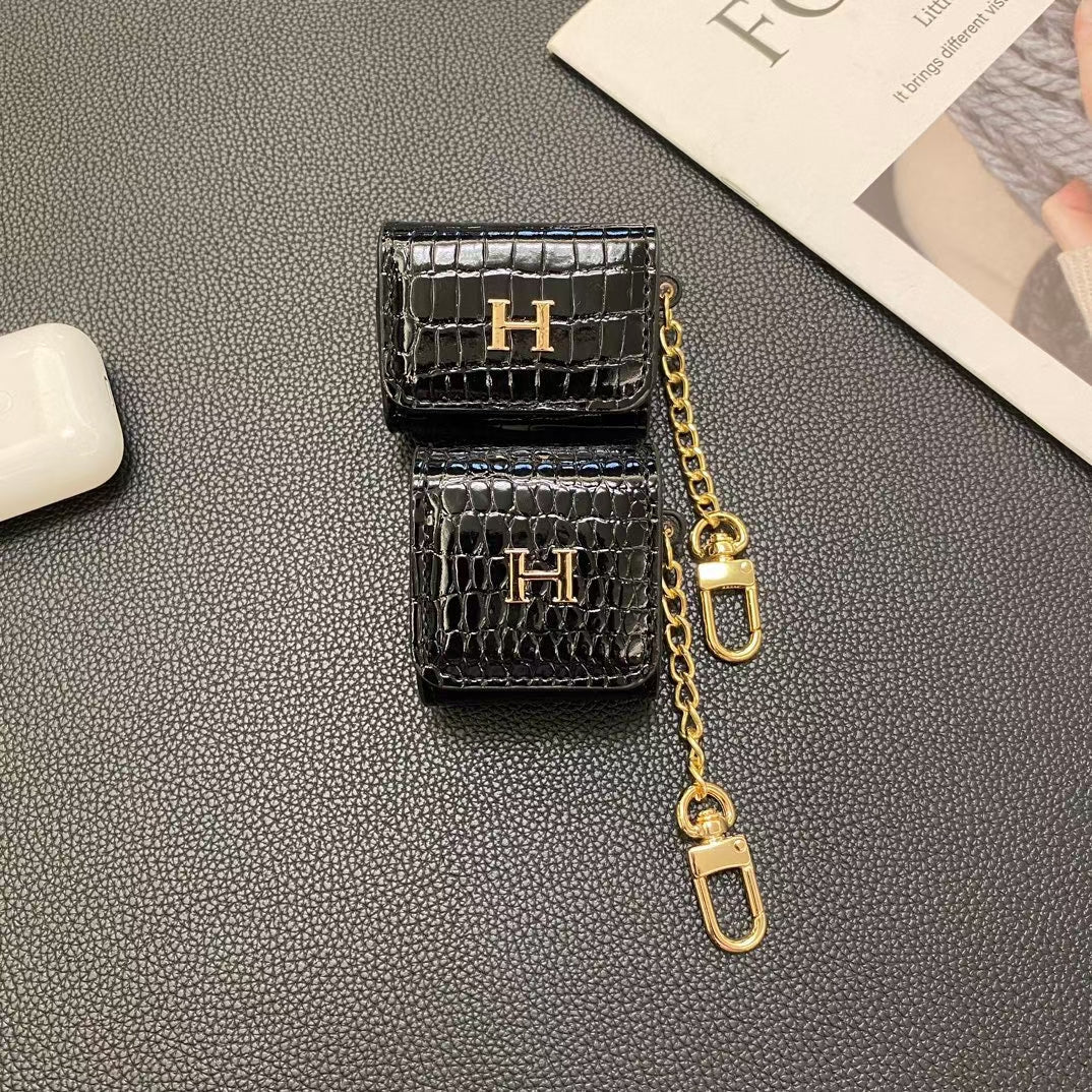 Designer AirPods Case: Elegant Fashion Accessory