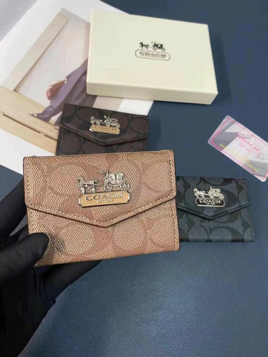 Elegant Wallet – Timeless Style & Functionality