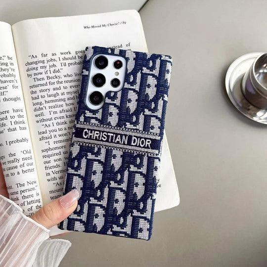 Best Phone Case – Luxury Monogram & Houndstooth Design