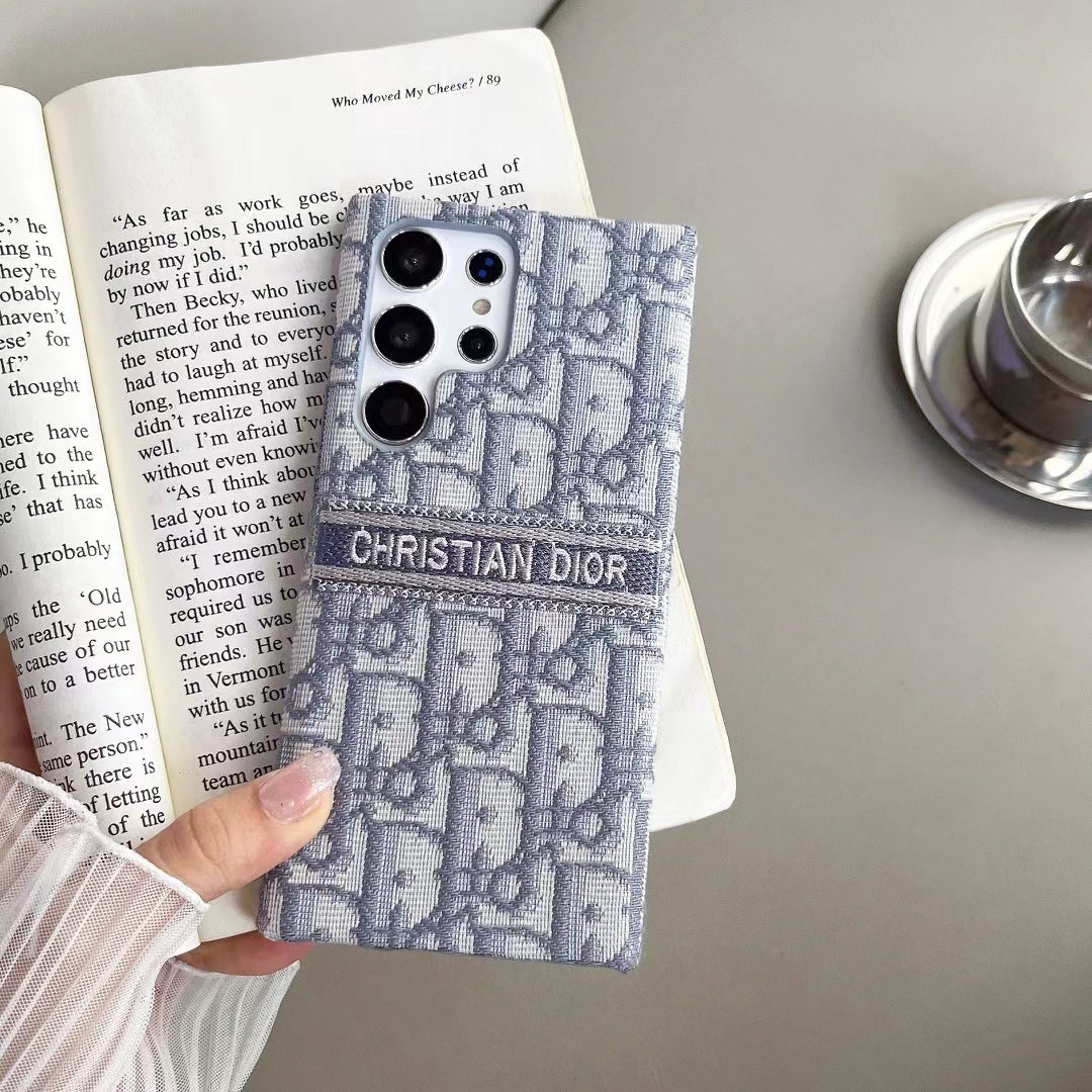 Best Phone Case – Luxury Monogram & Houndstooth Design
