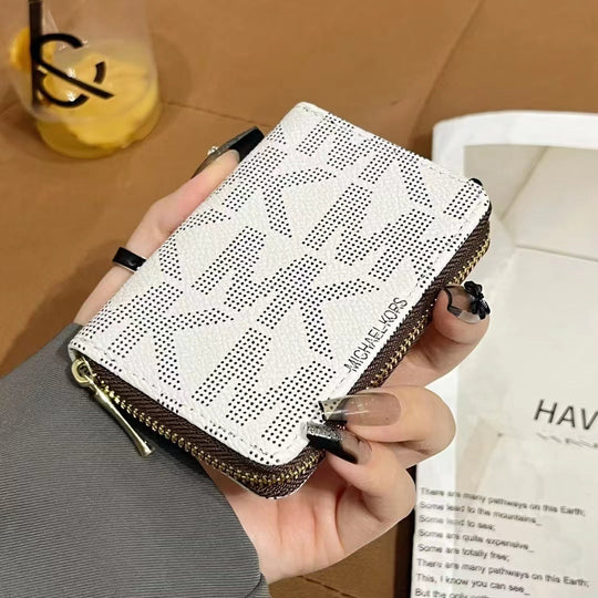 Compact Wallet ID Card Holder – Timeless Elegance
