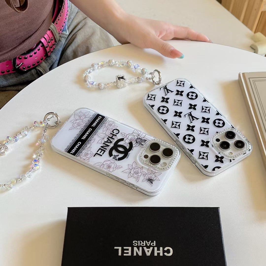IPhone 16 Pro Max Case With Hand Chain