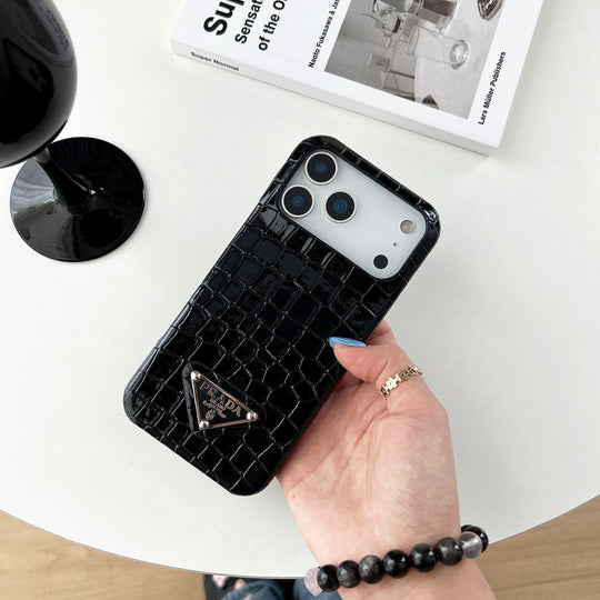 Designer IPhone 17 Pro Max Case