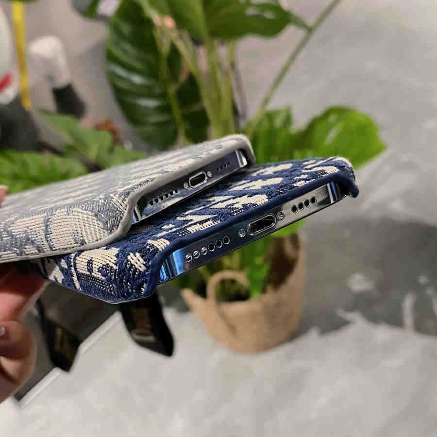 Phone Case With Hand Strap – Protective Shockproof Phone Case