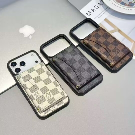 IPhone 17 Pro Max With Card Holder