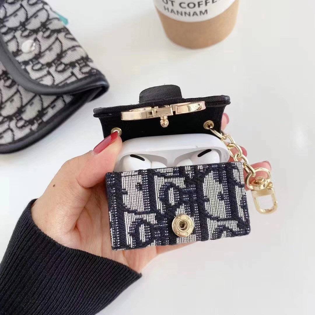 Luxury AirPods Case with Elegant Chain