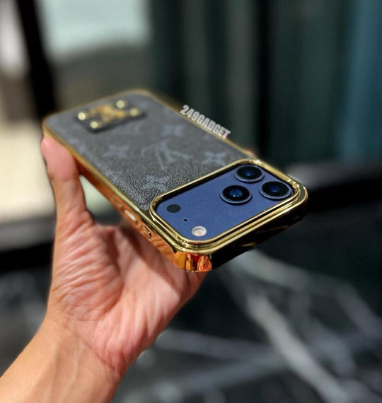 Luxury Phone Case for iPhone 17 / 16 & more – Elegant Daily Protection