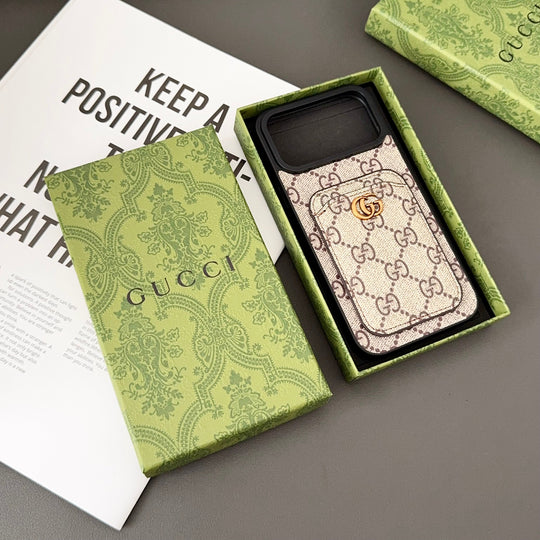 IPhone 17 Pro Max Case With Card Holder