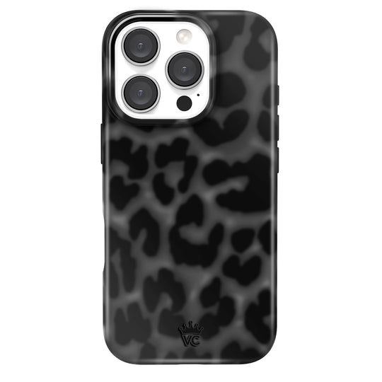 It Girl Black Leopard iPhone Case – Aesthetic Shockproof Phone Cover