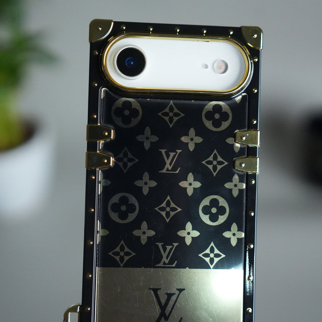 Premium LV Trunk Samsung Phone Case