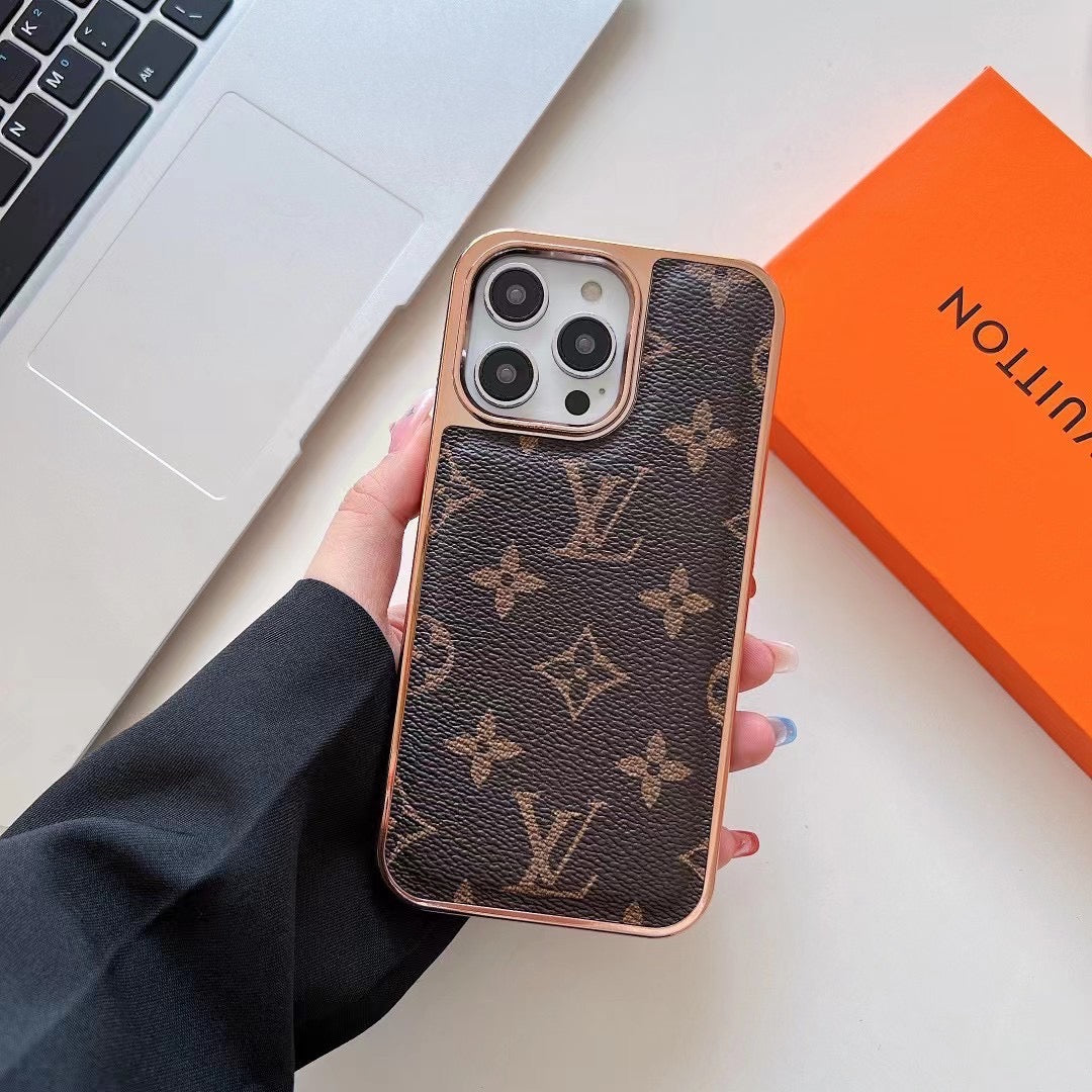 Classic Printed iPhone 16 Case – Luxury Designer Fashion Cover