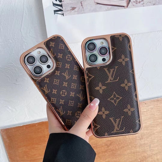 Classic Printed iPhone 16 Case – Luxury Designer Fashion Cover