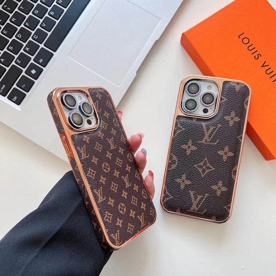 Classic Printed iPhone 16 Case – Luxury Designer Fashion Cover