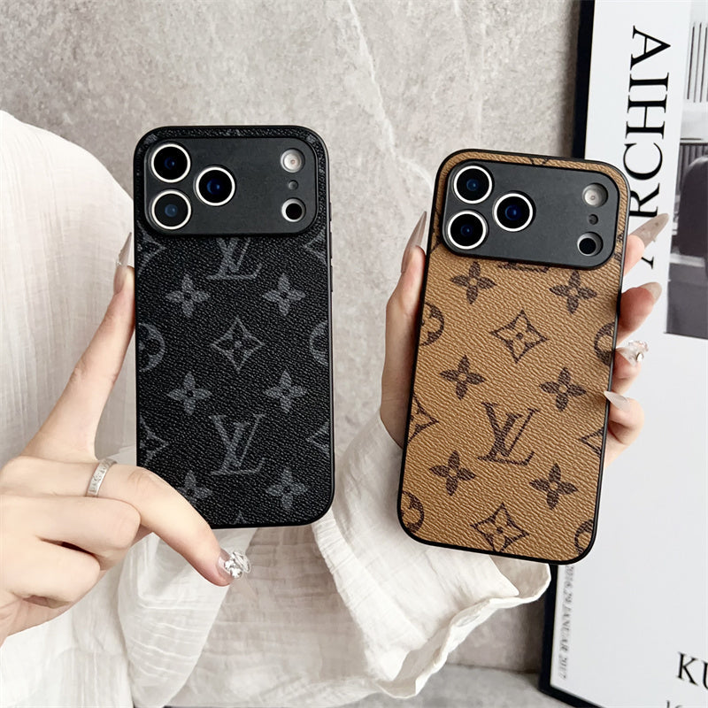 Luxury Phone Case for iPhone 17 / 16 / 15 / 14 – Premium Designer Fashion Cover