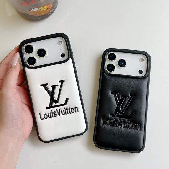 Luxury Ultra-Slim iPhone Case for iPhone 17 / 16 / 15 / 14 – Elegant Designer Look