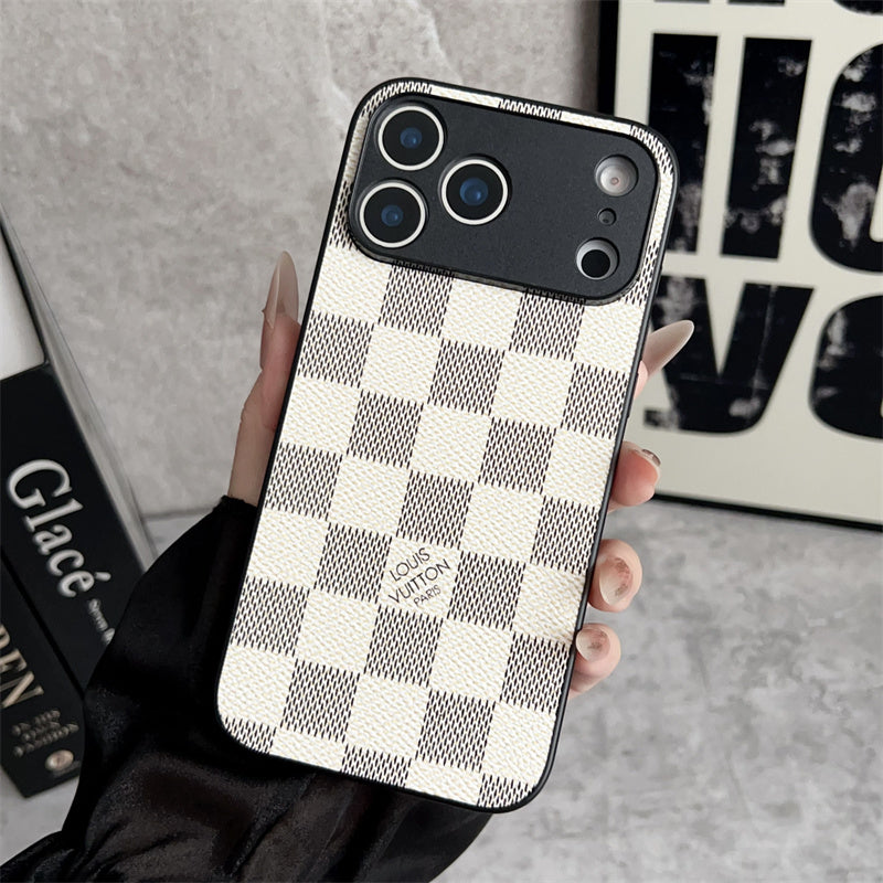 Luxury Phone Case for iPhone 17 / 16 / 15 / 14 – Premium Designer Fashion Cover