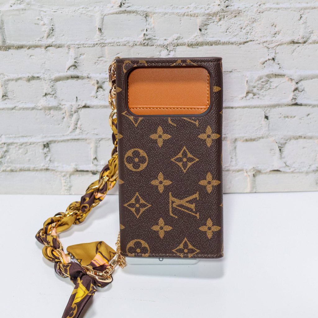 Luxury Wallet Phone Case – Signature Designer Cover for iPhone 17 / 16 / 15 / 14